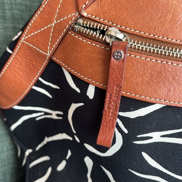 Kate Spade large Navy blue and Brown leather Tote with Floral Accents polka dots - Picture 3 of 15